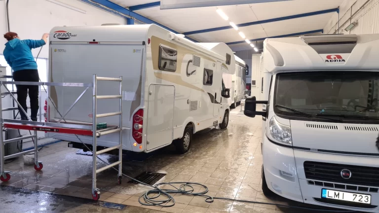 Kemperu remonts un krāsošana