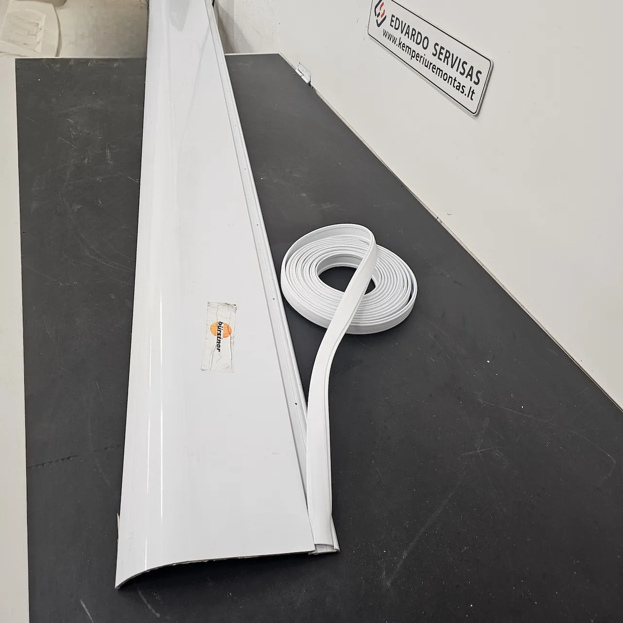 Jauns Burstner 2021 kempera alumīnija apdare 1 m