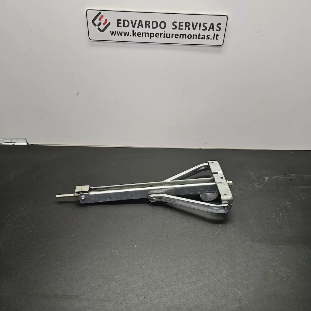 Lietota treilera atbalsta kaja