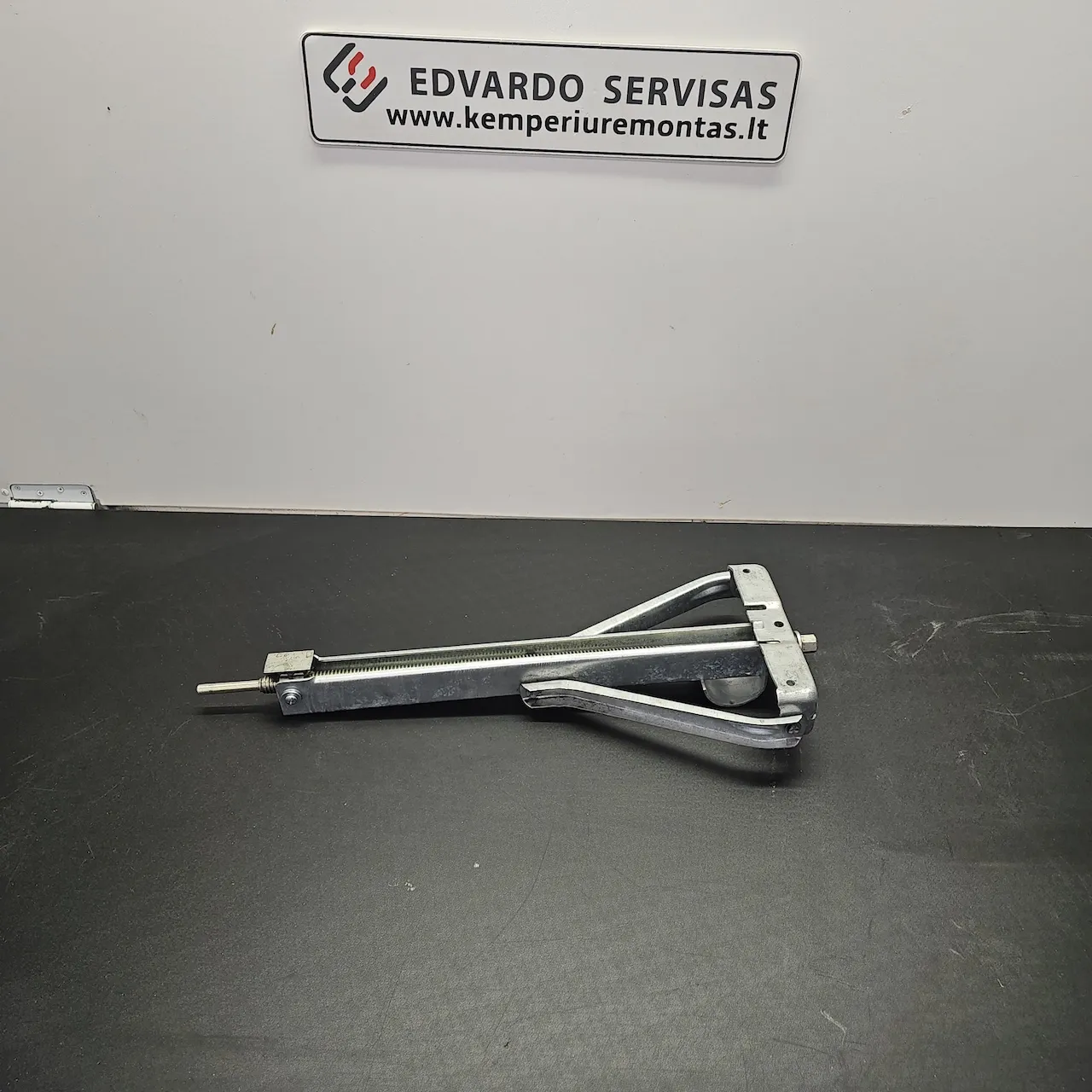 Lietota treilera atbalsta kaja